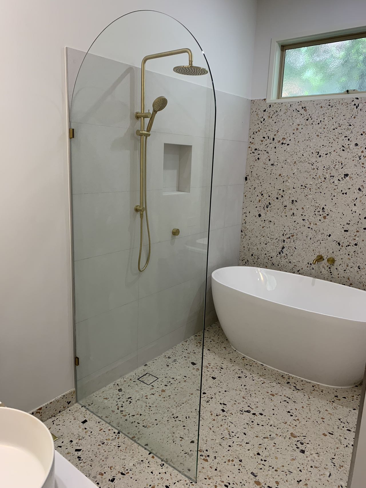 MILANO | ARCHED | FRAMELESS PANEL