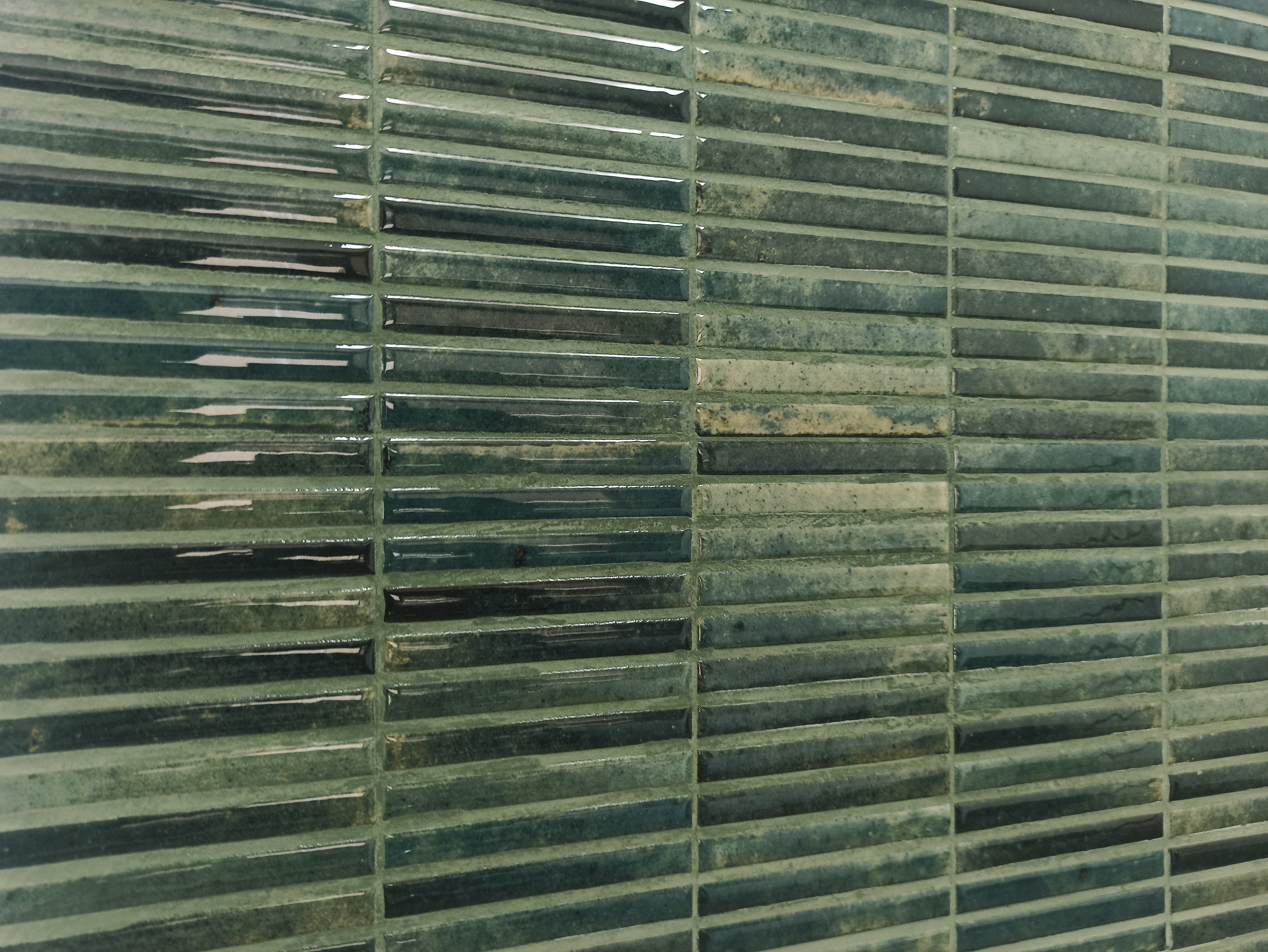 KIT KAT MOSAIC SHEET | GRASS | 115X231MM