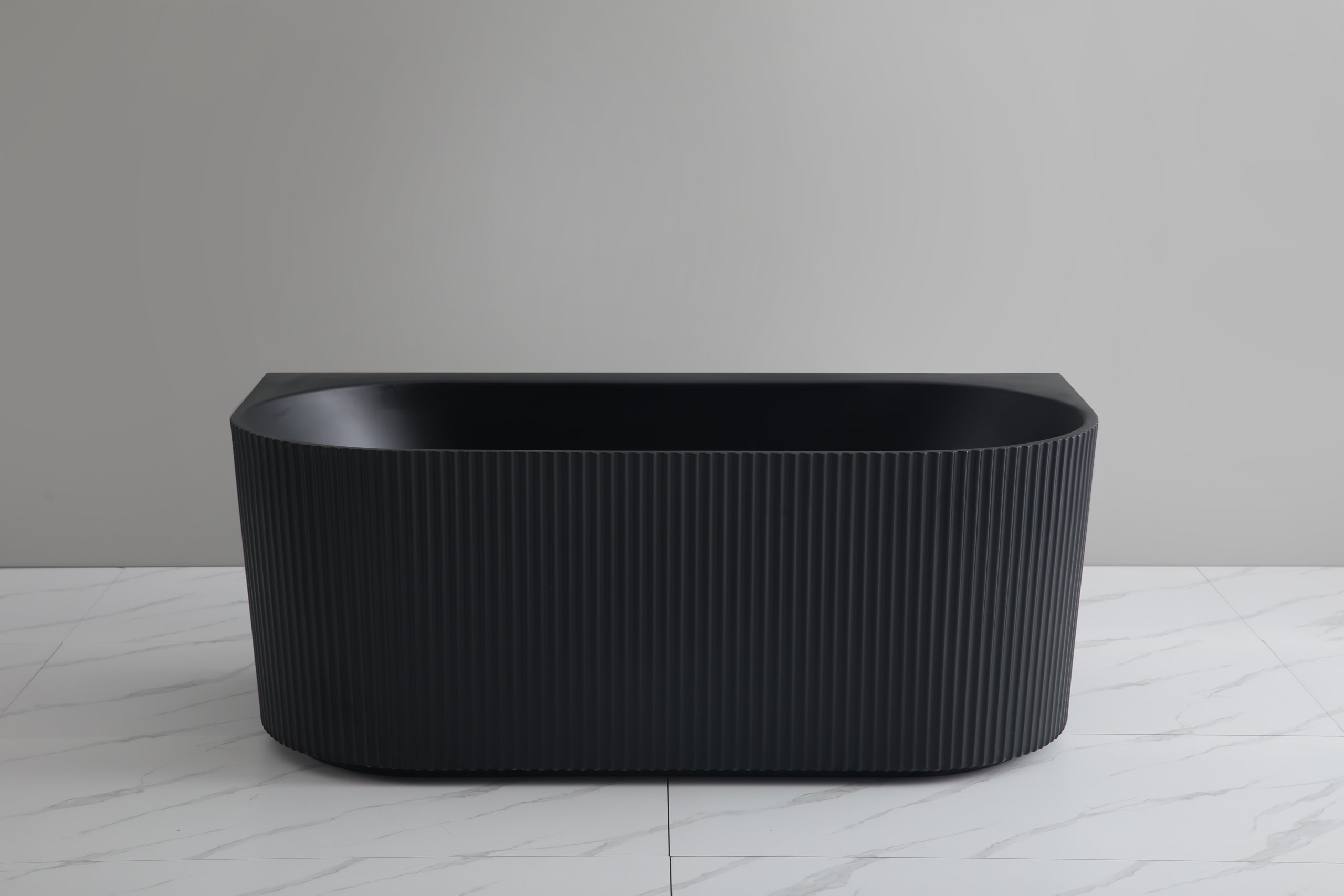 BARI | GROOVE BACK TO WALL BATHTUB 1700