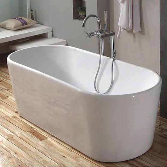 Bathtubs in Berwick